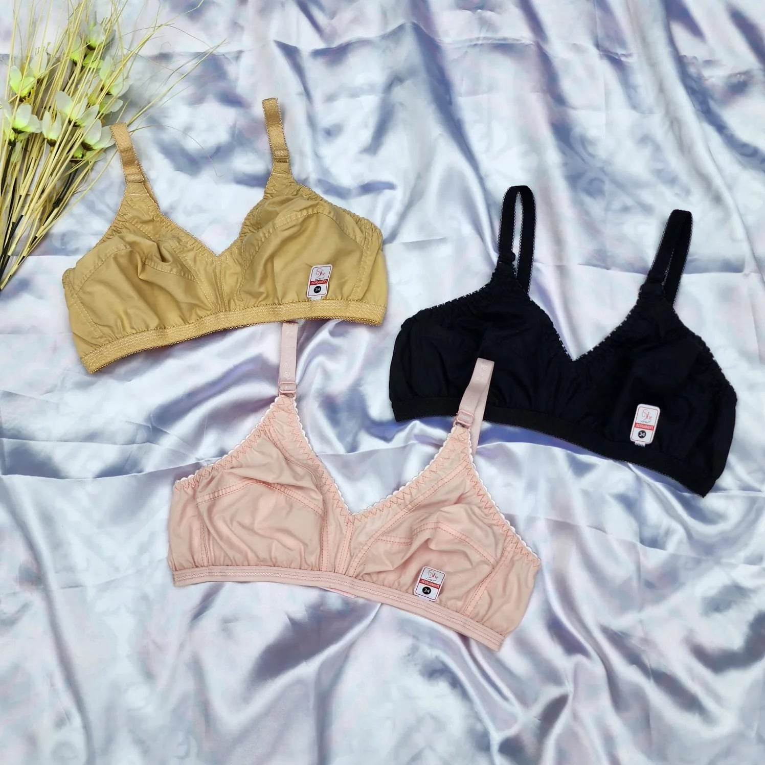 Pack of 3 Bra Multi Color High Quality Stuff